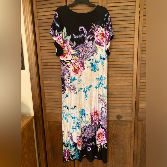 Chicos Short Sleeve Knit Maxi Dress Floral Print Size 2 (12/14) - Picture 3 of 14